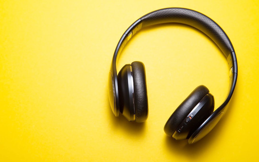 長期使用耳機　恐成「娛樂性聽損」高風險族群