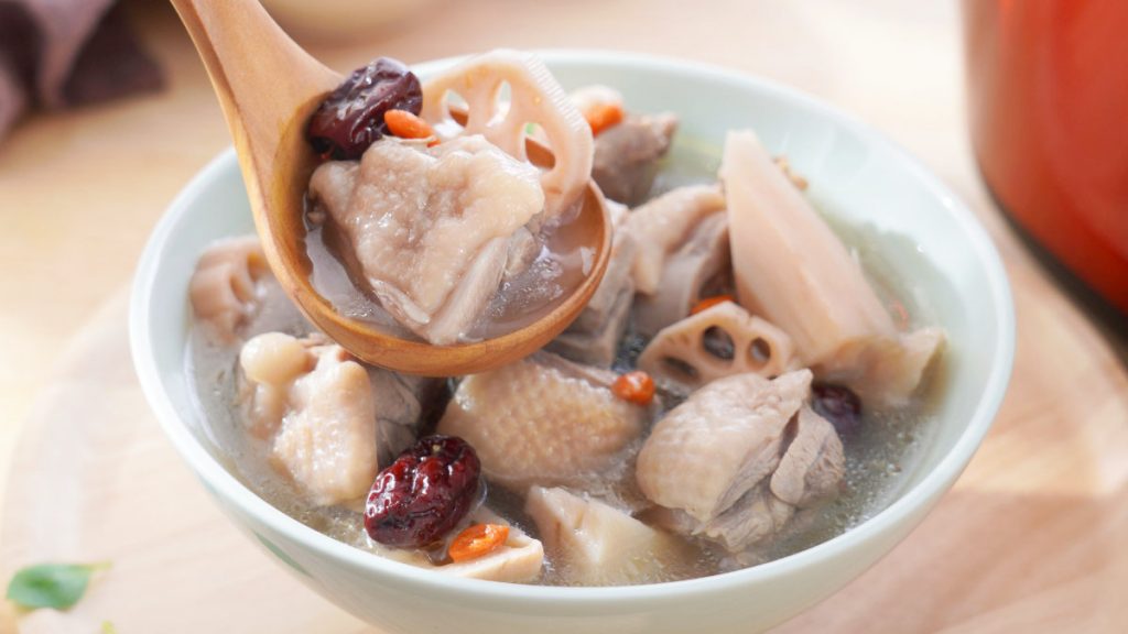 蓮藕紅棗雞湯-藥膳-秋季