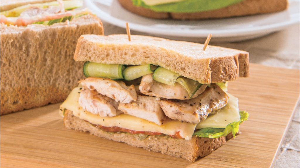青蔬雞肉三明治