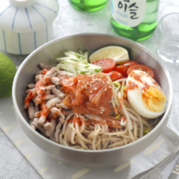 泡菜肉絲冷麵
