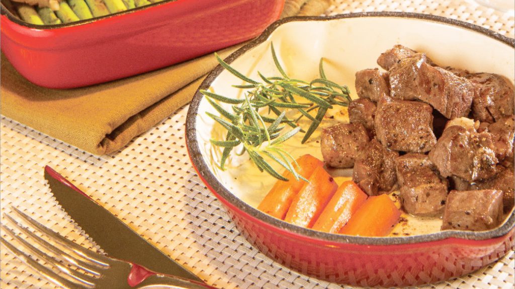 黑椒骰子牛搭蒜香奶油干貝-m