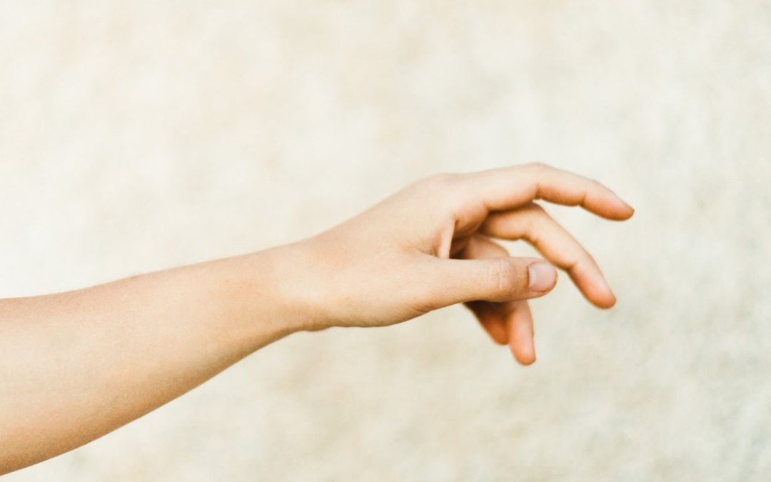 掃除迎新年小心誘發媽媽手 ！　這２部位痛快就醫